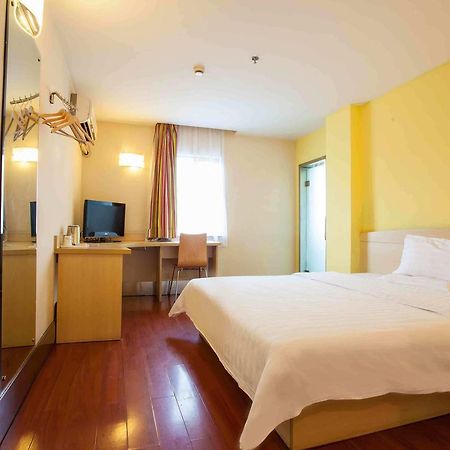 7Days Inn Wuhan Zhuankou Development Zone Jianghan University الغرفة الصورة