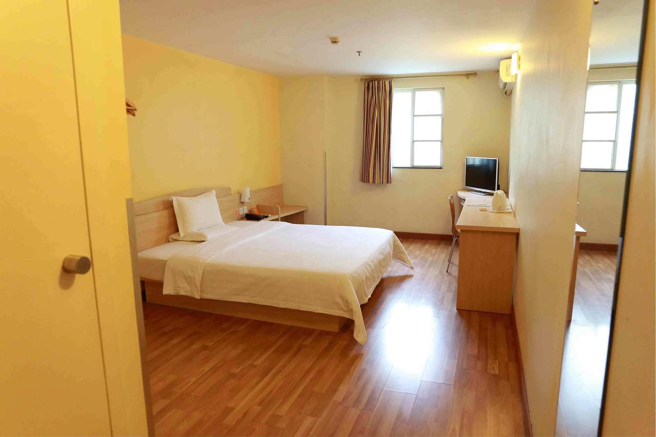 7Days Inn Wuhan Zhuankou Development Zone Jianghan University الغرفة الصورة