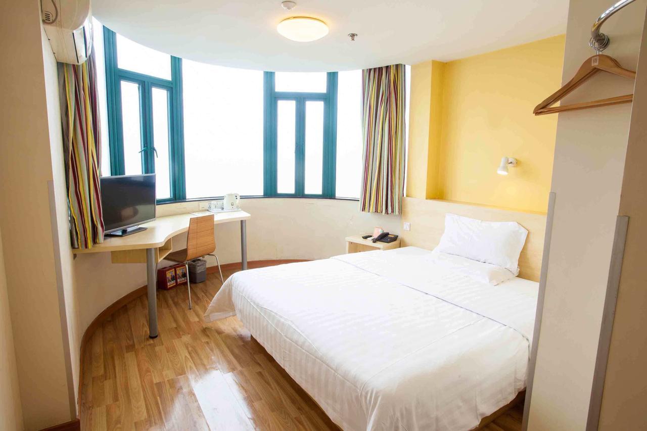 7Days Inn Wuhan Zhuankou Development Zone Jianghan University الغرفة الصورة