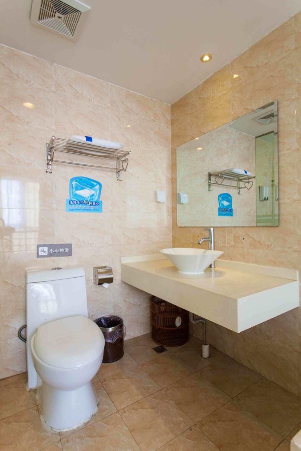 7Days Inn Wuhan Zhuankou Development Zone Jianghan University الغرفة الصورة