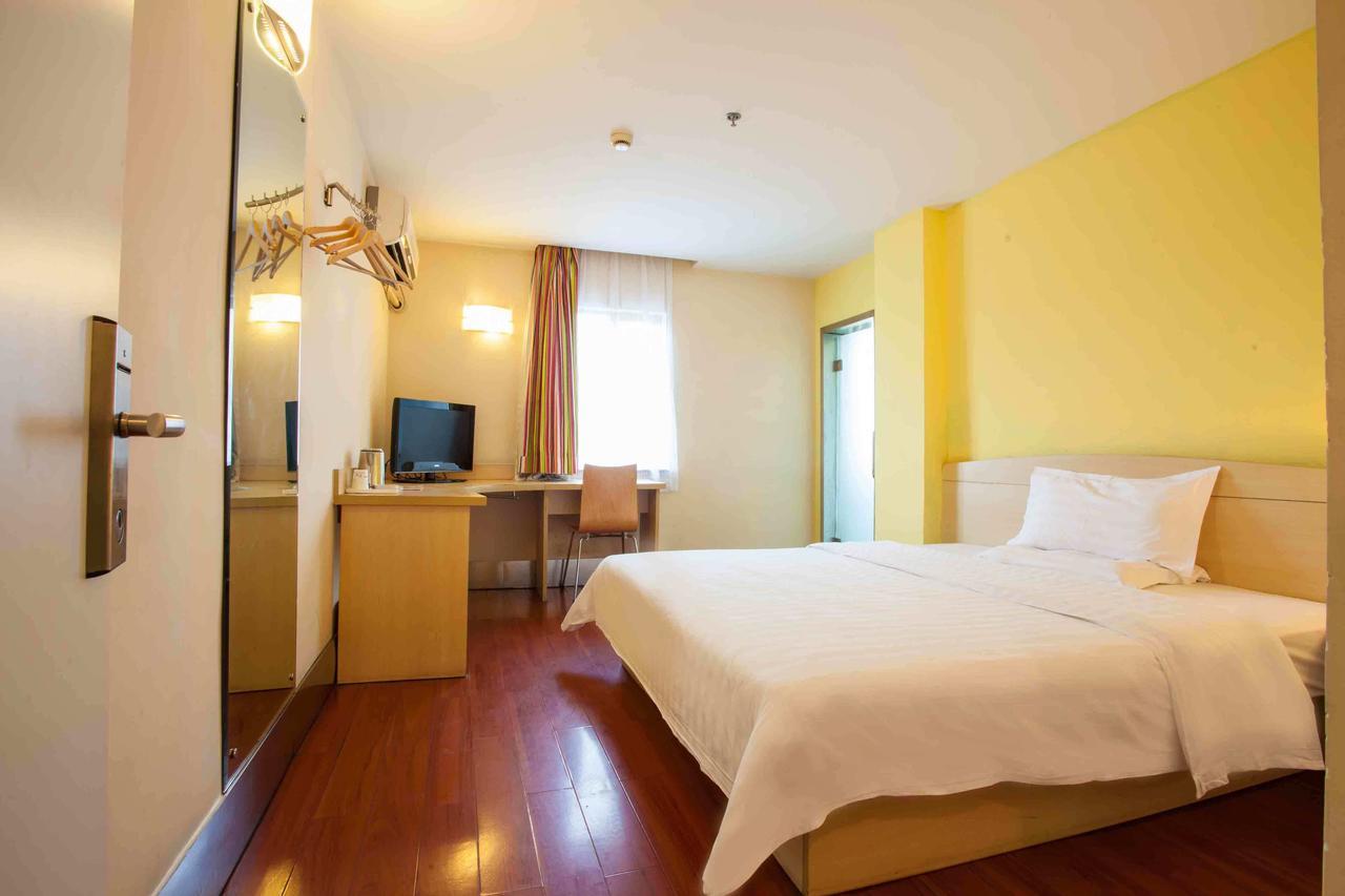 7Days Inn Wuhan Zhuankou Development Zone Jianghan University الغرفة الصورة